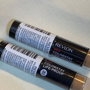 Revlon ColorStay Life-Proof Foundation (set of 2) in Natural Tan (P267)
